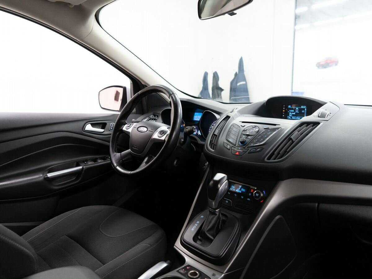 Ford Kuga 2014 года с пробегом. Фото: #14