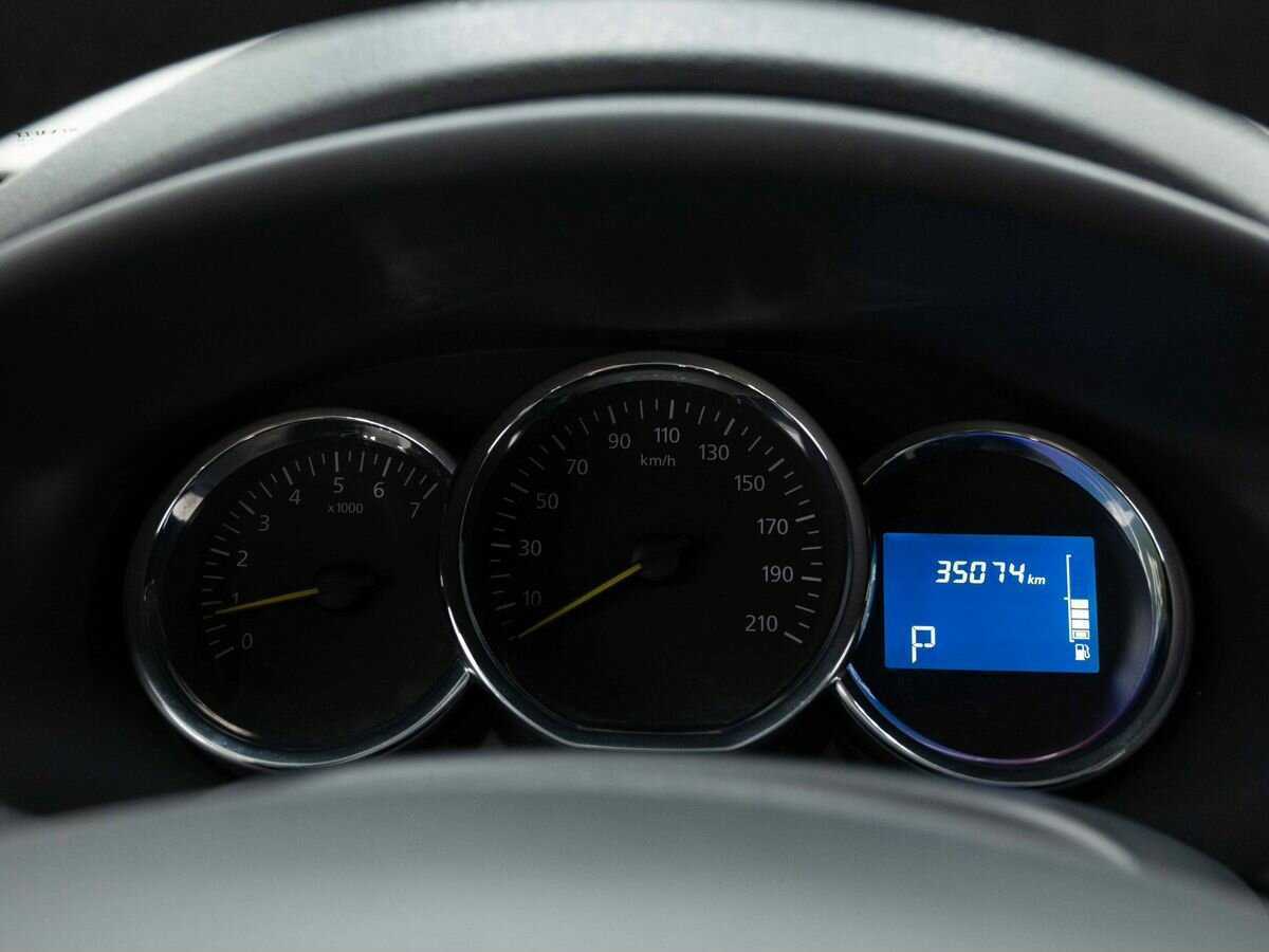 Renault Sandero 2017 года с пробегом. Фото: #15