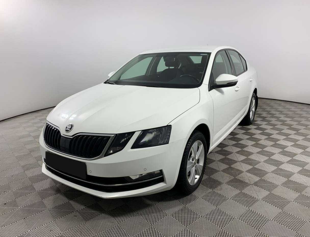 Skoda Octavia 2018 года с пробегом. Посмотреть фото