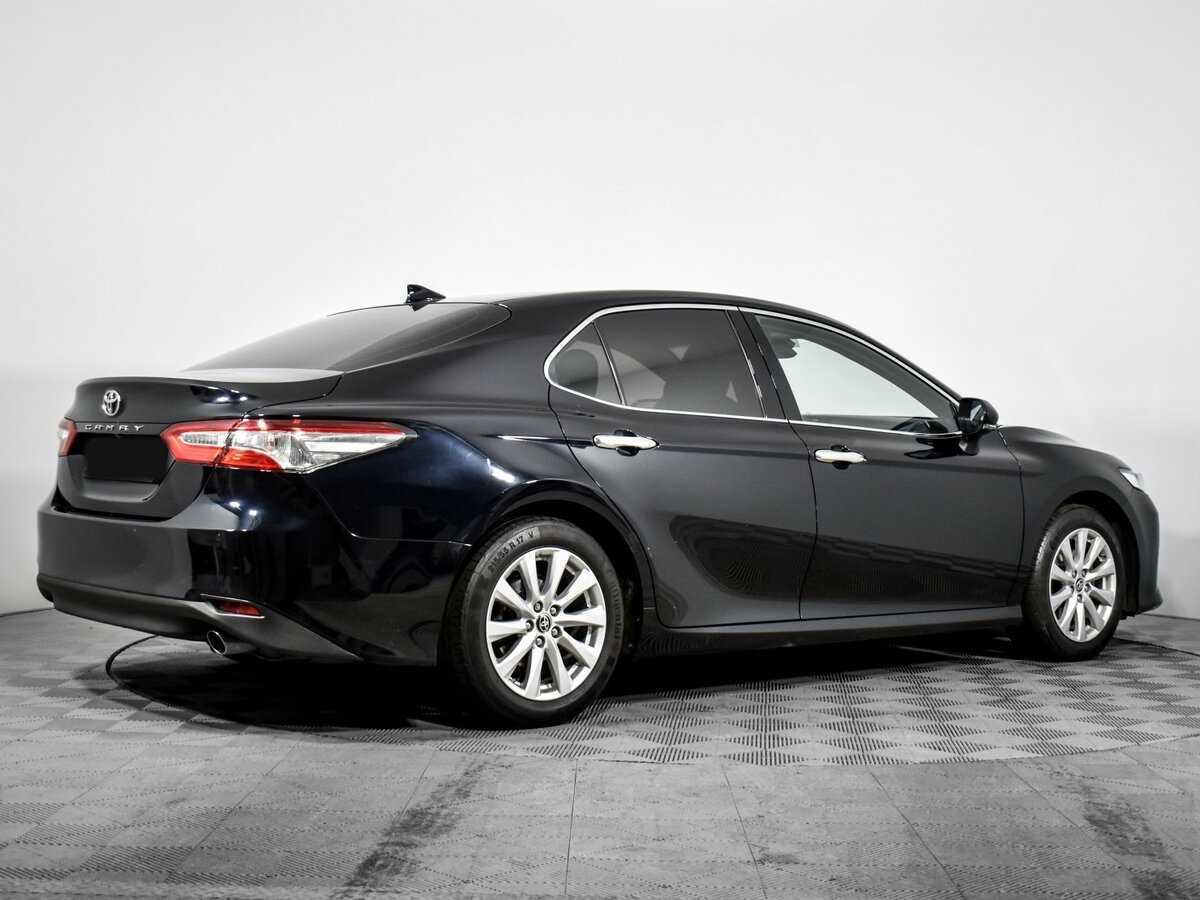 Toyota Camry 2020 года с пробегом. Фото: #1