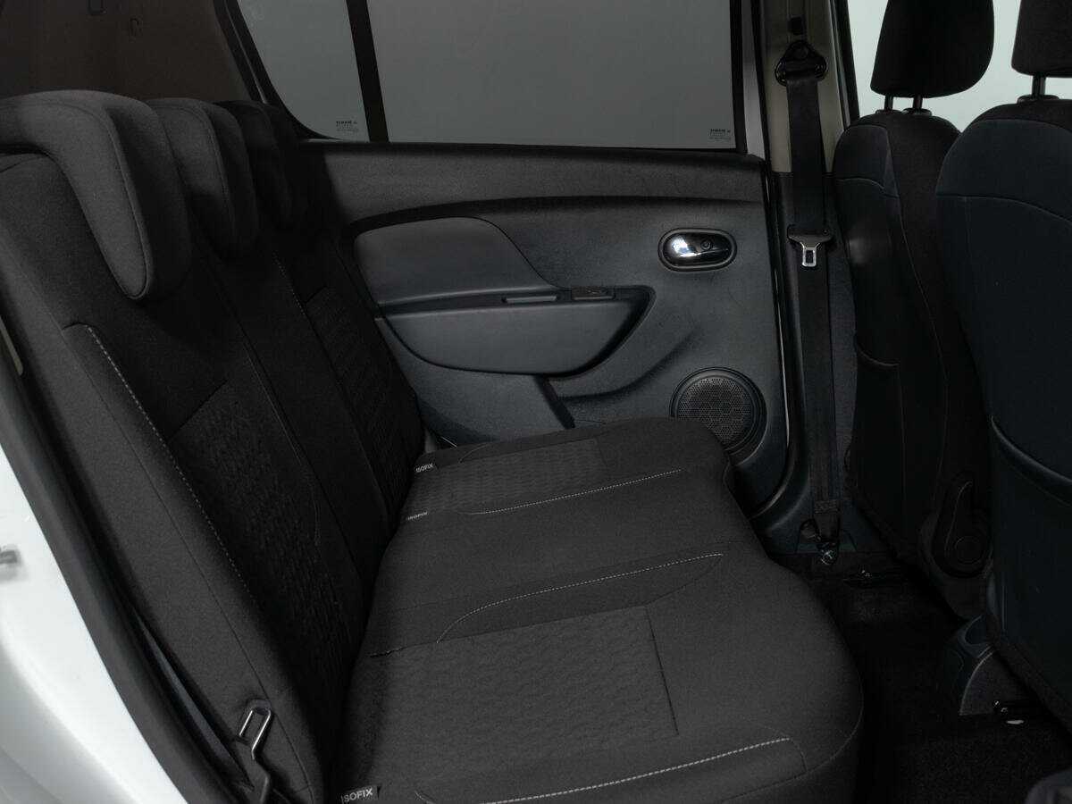 Renault Sandero 2017 года с пробегом. Фото: #11