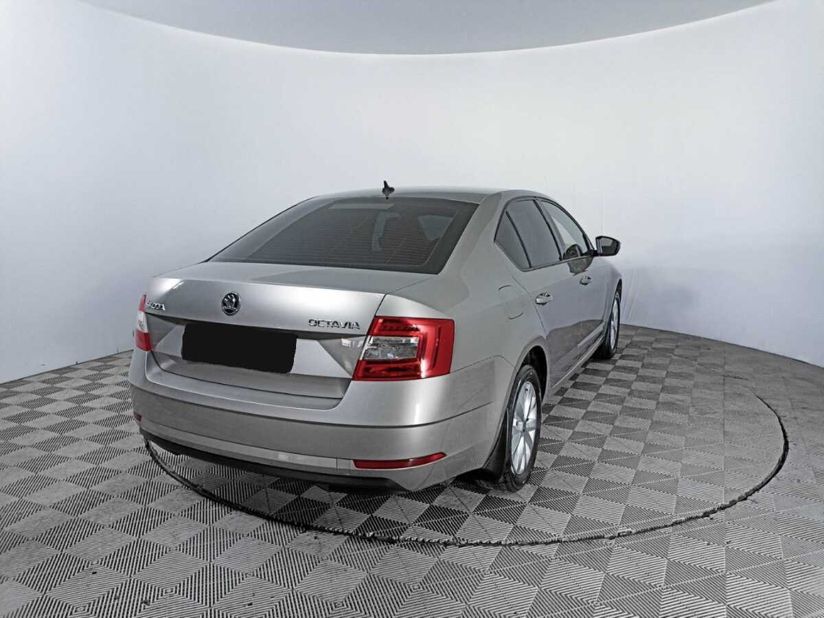 Skoda Octavia 2019 года с пробегом. Фото: #4
