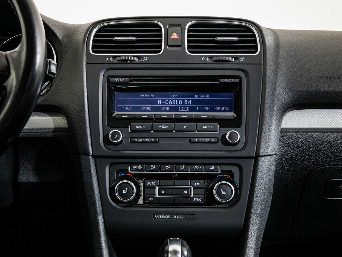 Volkswagen Golf 2012 года с пробегом. Фото: #13