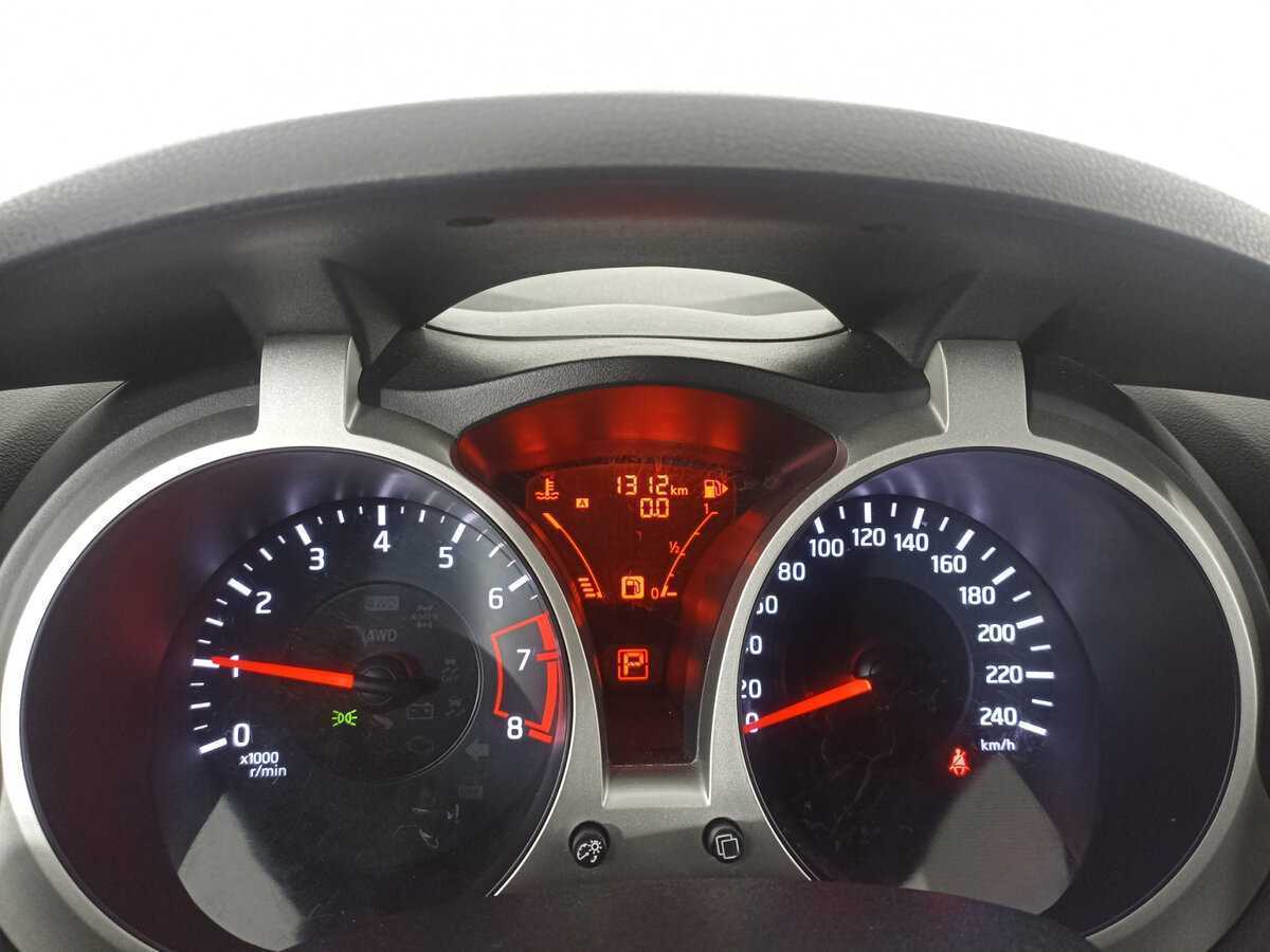 Nissan Juke 2013 года с пробегом. Фото: #12