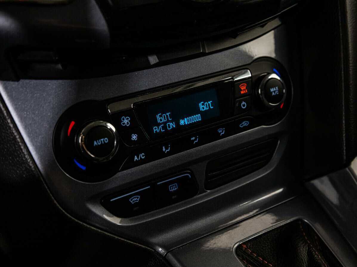 Ford Focus 2014 года с пробегом. Фото: #15