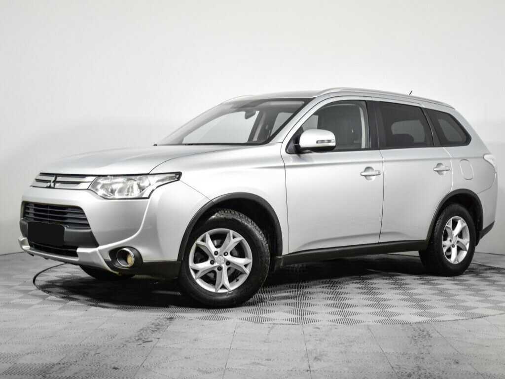 Mitsubishi Outlander 2014 года с пробегом. Фото: #0