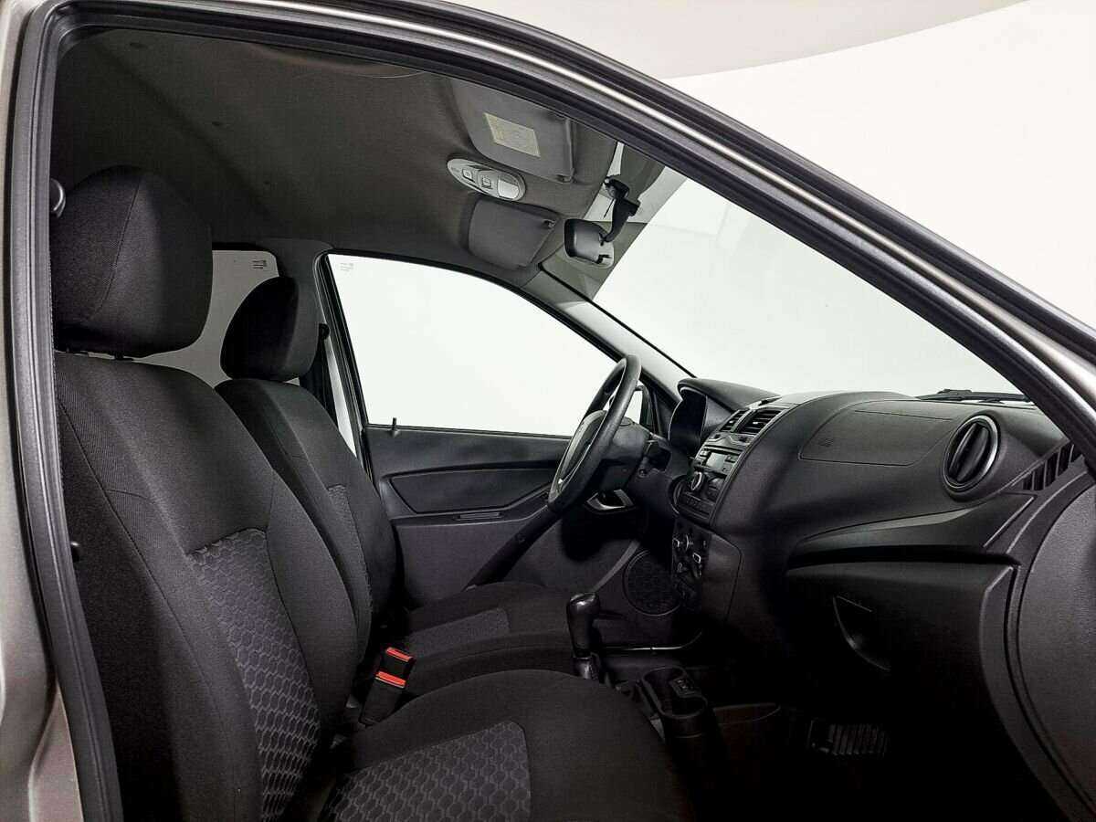 Lada (ВАЗ) Granta 2019 года с пробегом. Фото: #8