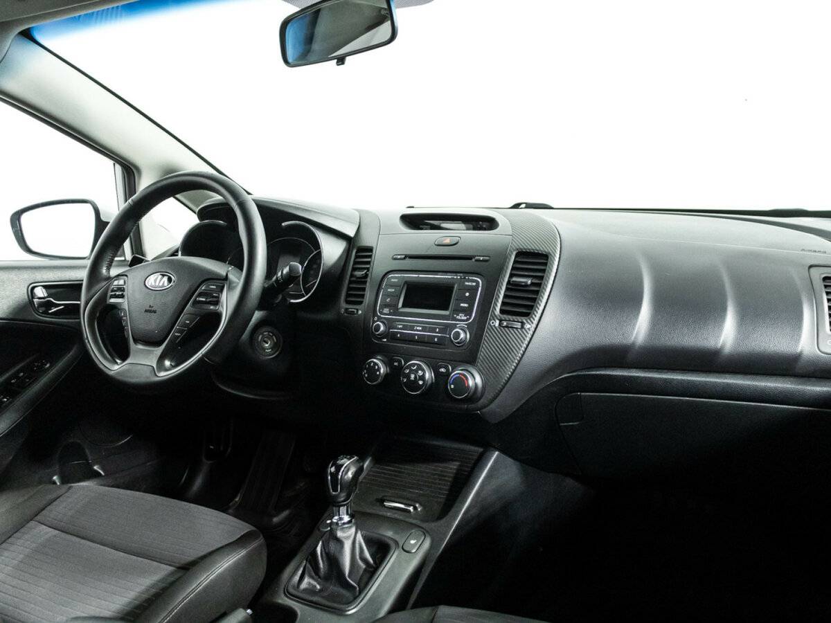 Kia Cerato 2015 года с пробегом. Фото: #8