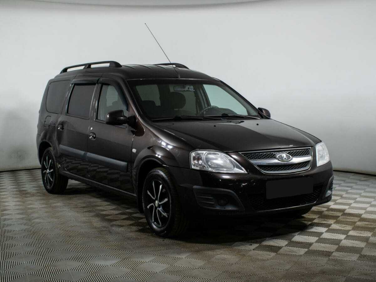 Lada (ВАЗ) Largus 2015 года с пробегом. Фото: #2