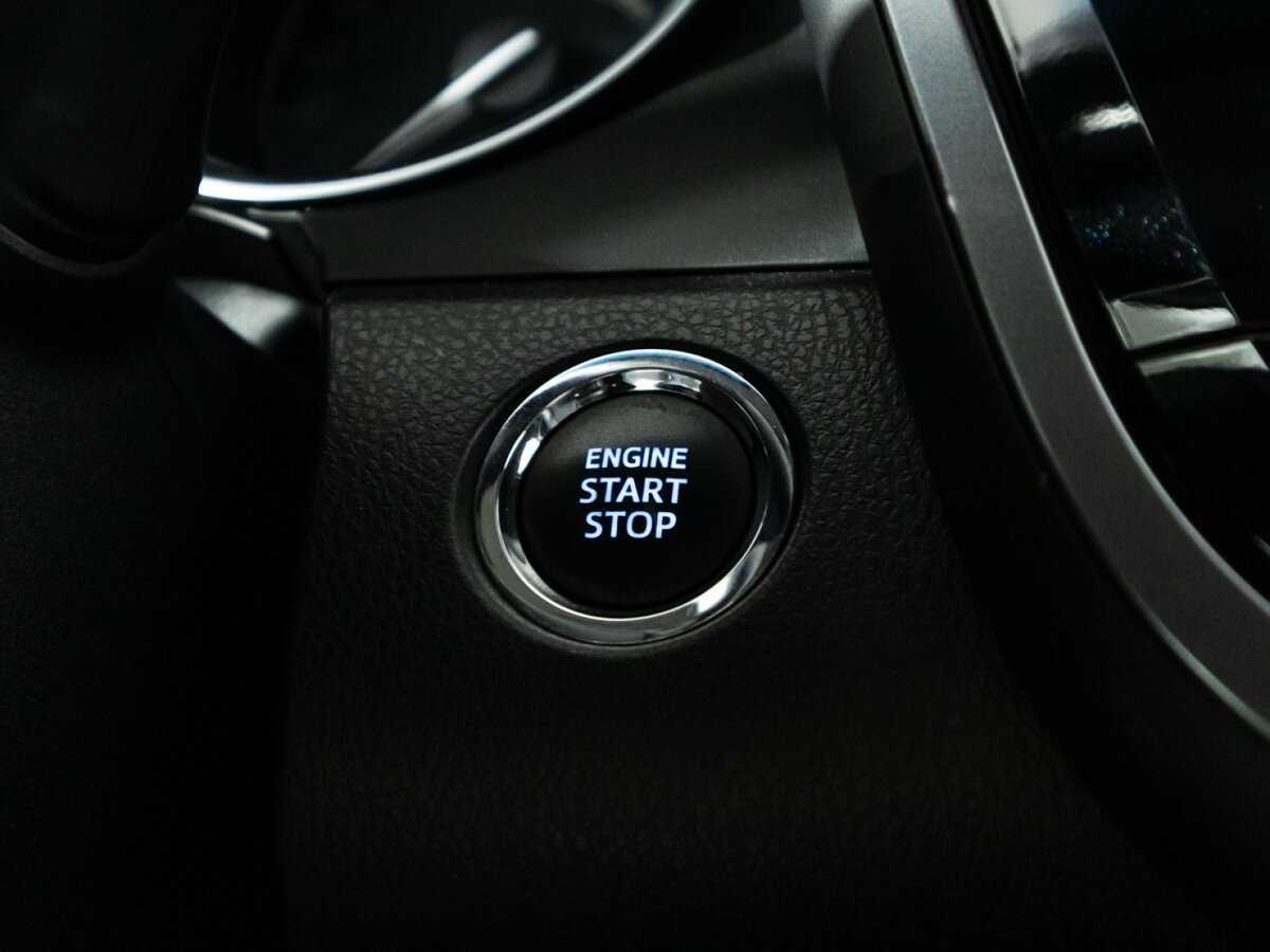 Toyota Camry 2019 года с пробегом. Фото: #20