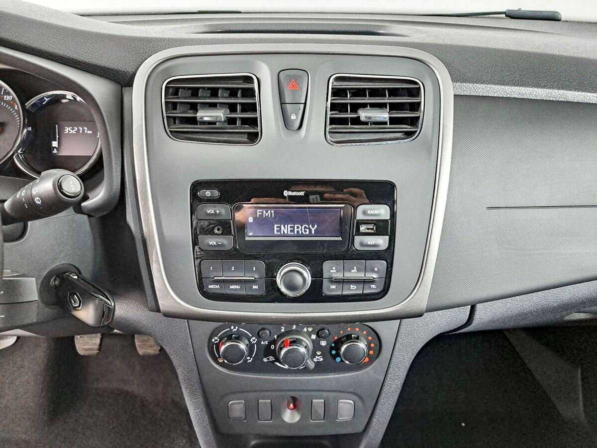 Renault Sandero 2021 года с пробегом. Фото: #12