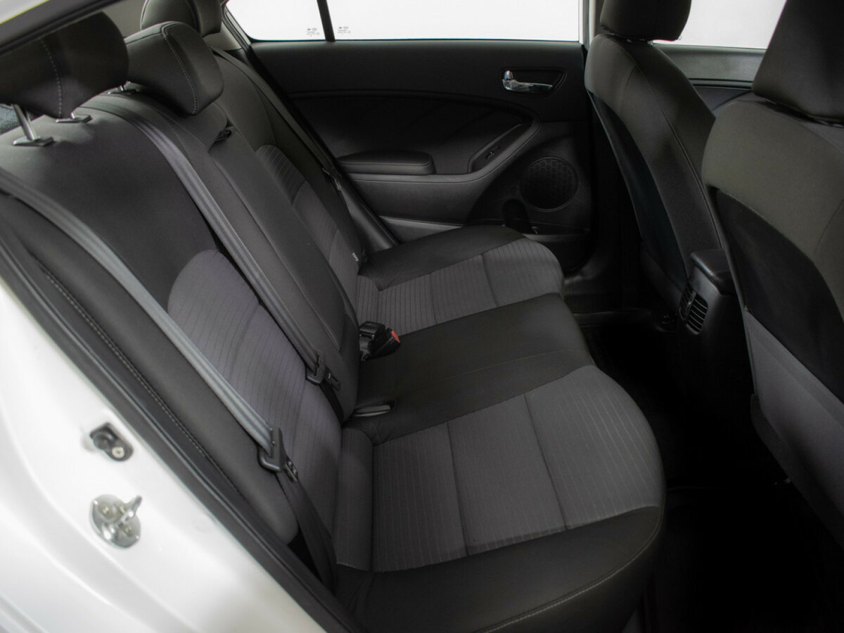 Kia Cerato 2019 года с пробегом. Фото: #9