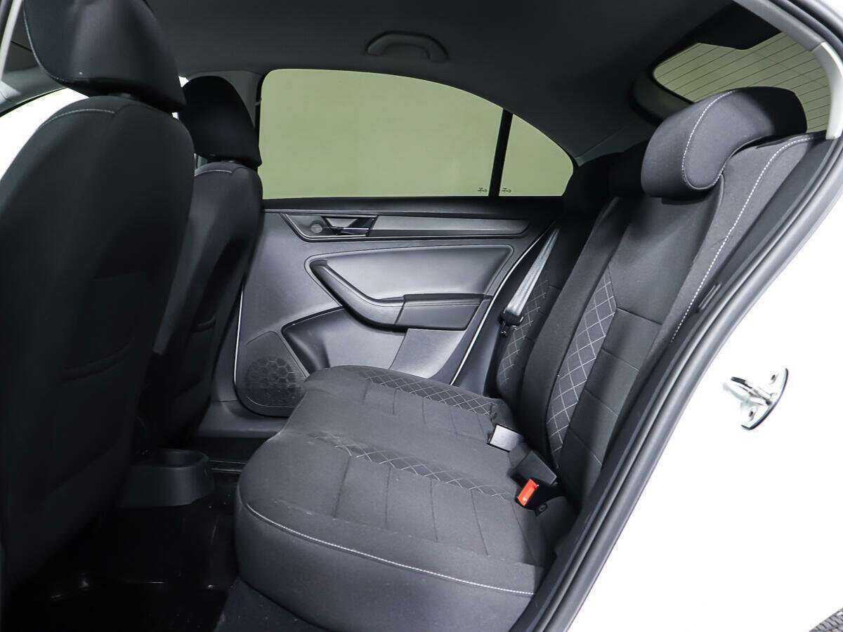 Skoda Rapid 2020 года с пробегом. Фото: #9