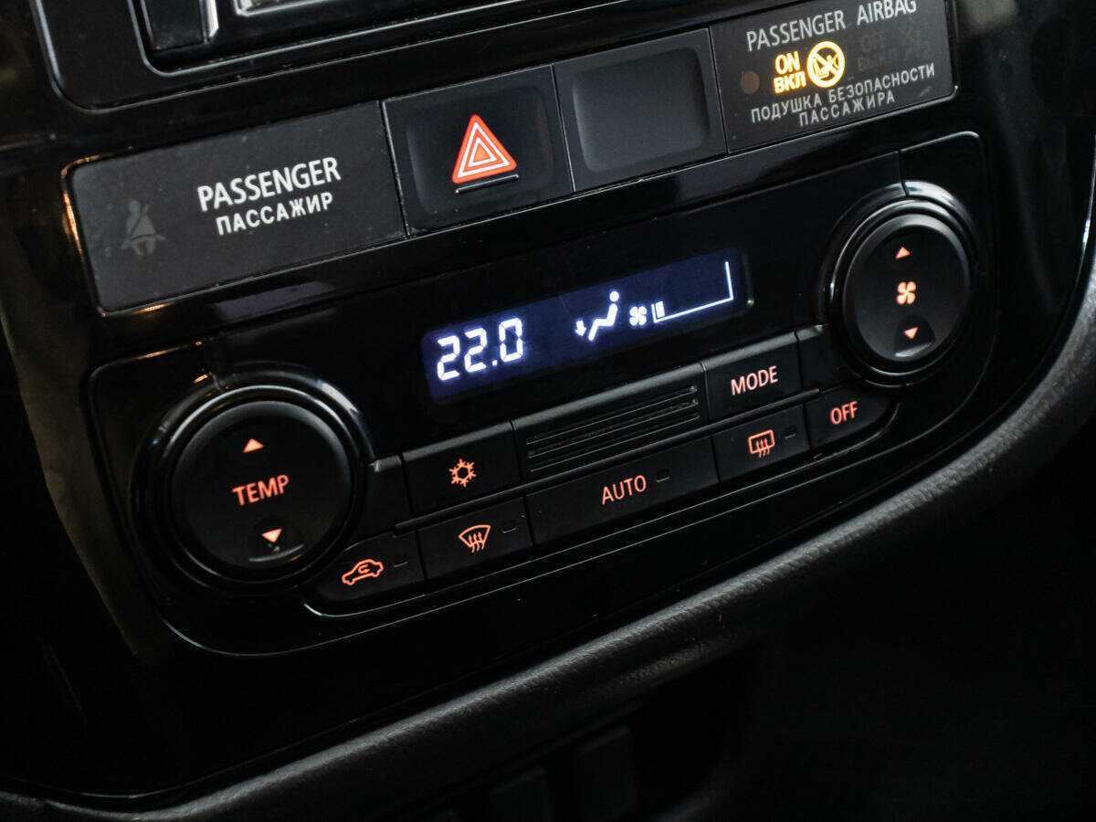 Mitsubishi Outlander 2017 года с пробегом. Фото: #14