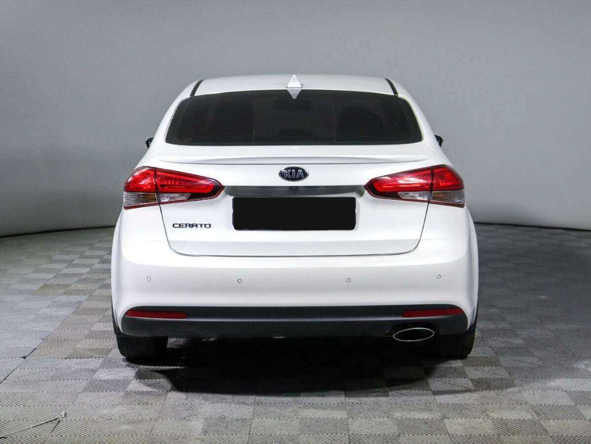 Kia Cerato 2018 года с пробегом. Фото: #5