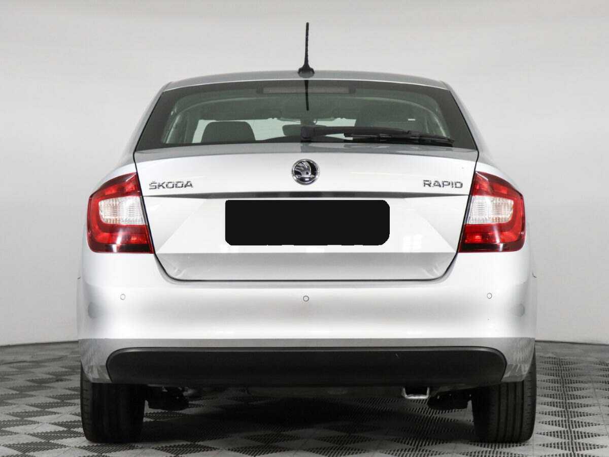Skoda Rapid 2018 года с пробегом. Фото: #5