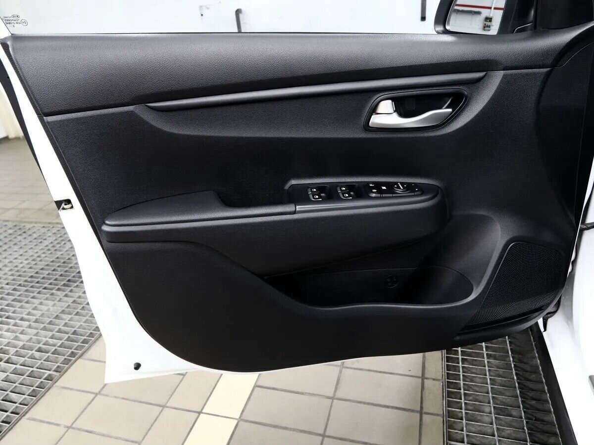 Kia Rio 2018 года с пробегом. Фото: #14