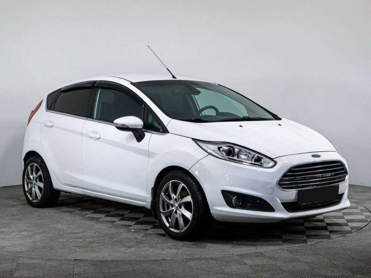 Ford Fiesta 2015 года с пробегом. Фото: #2