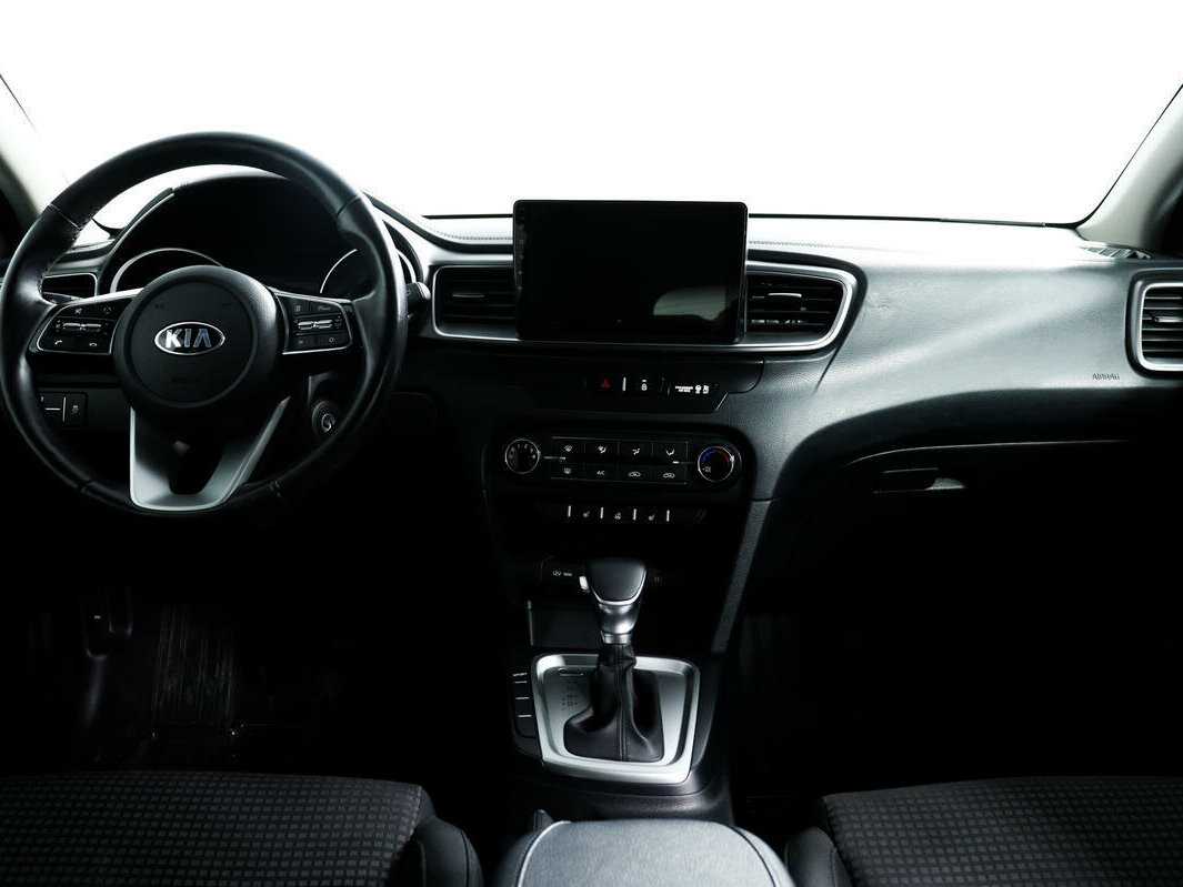 Kia Ceed 2018 года с пробегом. Фото: #10