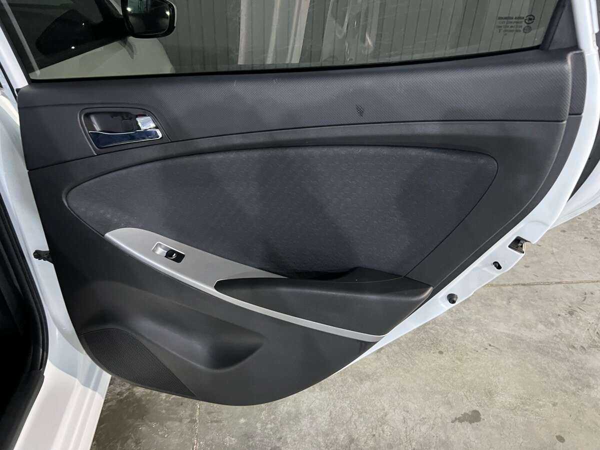 Hyundai Solaris 2014 года с пробегом. Фото: #15