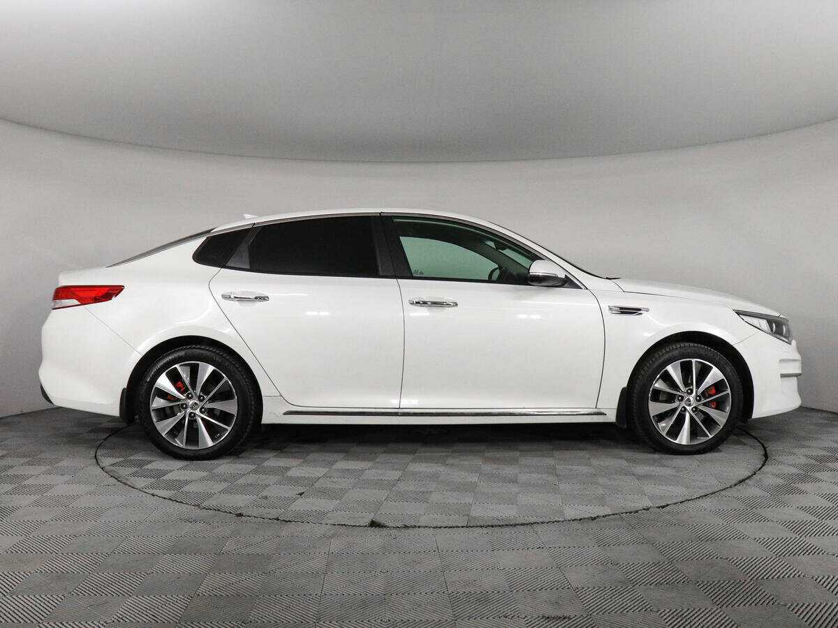 Kia Optima 2018 года с пробегом. Фото: #3