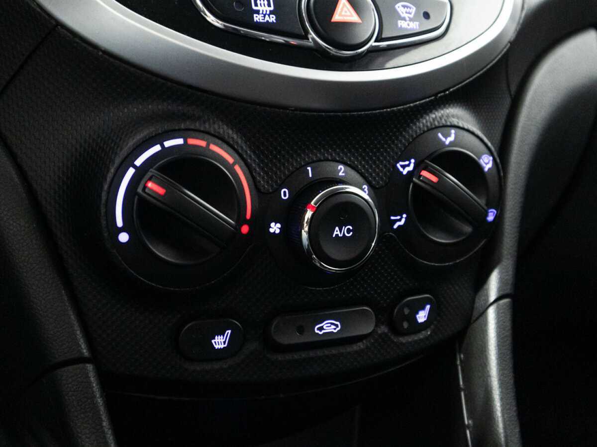 Hyundai Solaris 2013 года с пробегом. Фото: #14