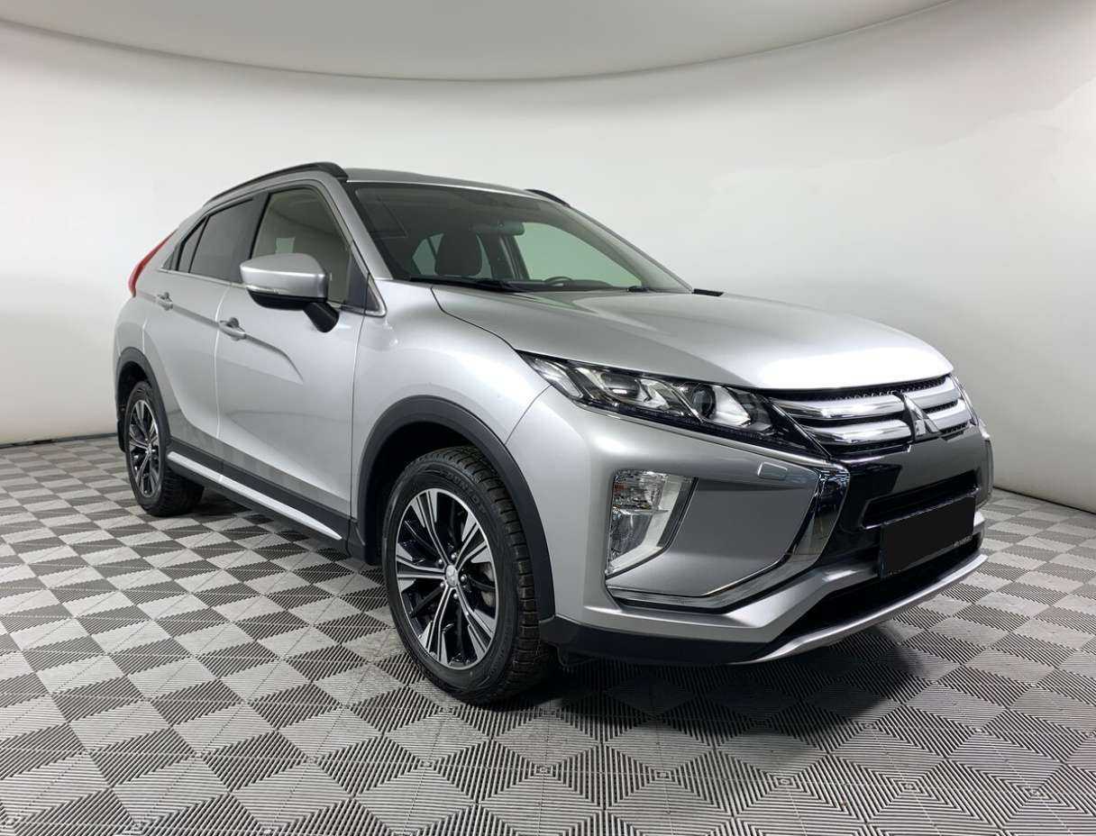 Mitsubishi Eclipse Cross 2018 года с пробегом. Фото: #2