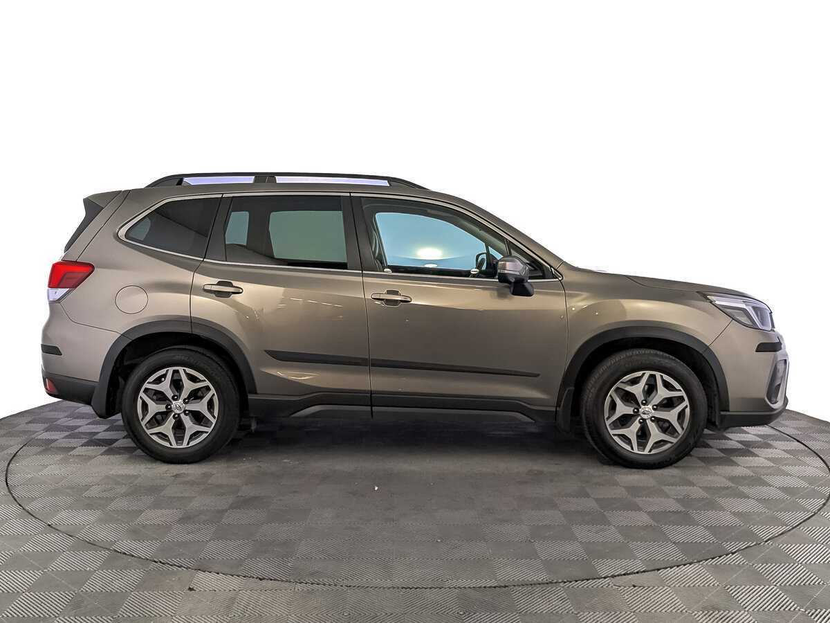 Subaru Forester 2019 года с пробегом. Фото: #3