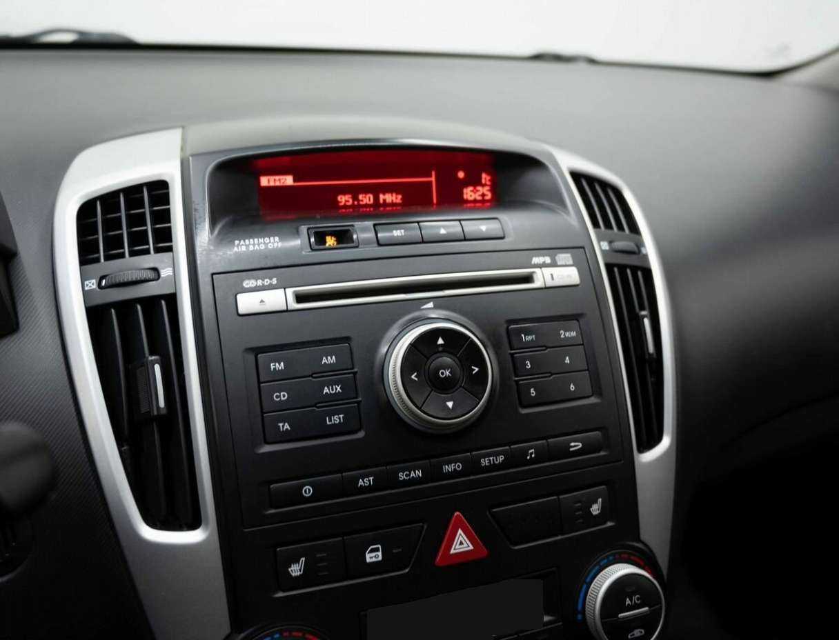 Kia Ceed 2012 года с пробегом. Фото: #18