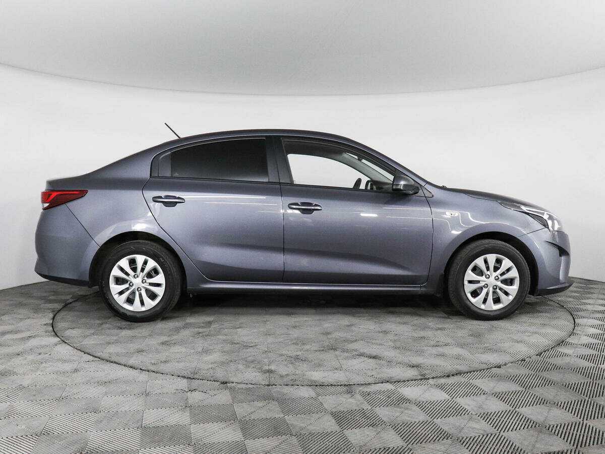 Kia Rio 2022 года с пробегом. Фото: #3