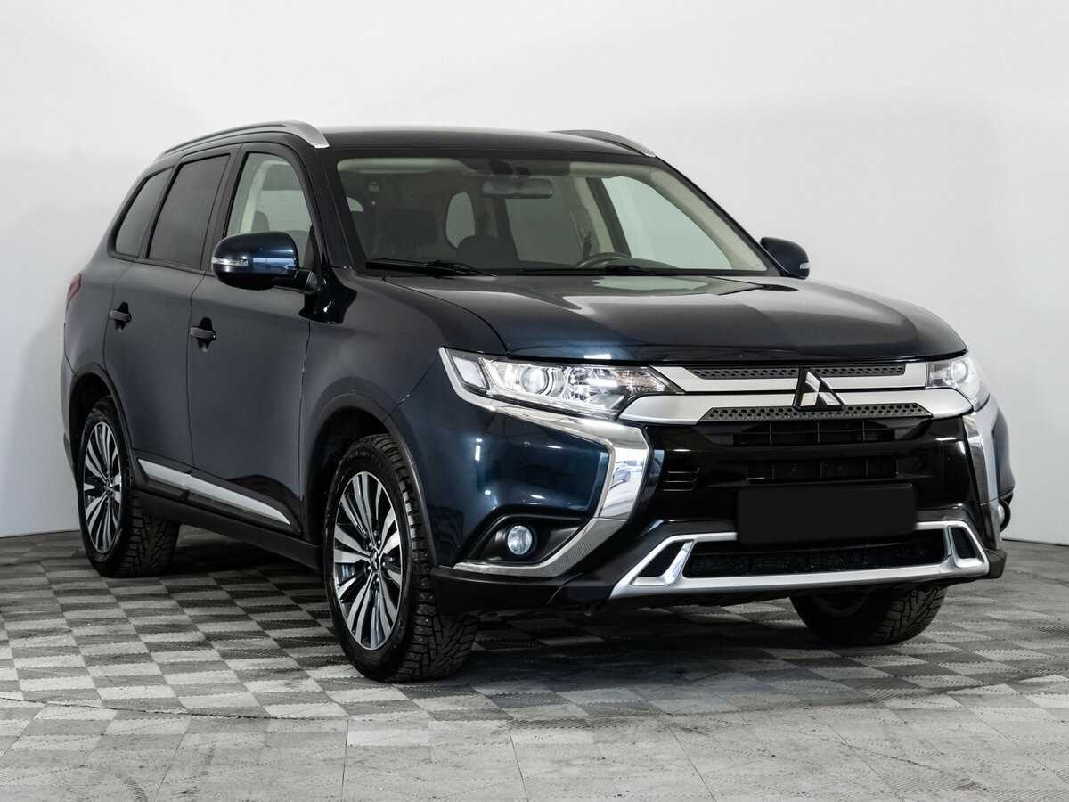 Mitsubishi Outlander 2020 года с пробегом. Фото: #2
