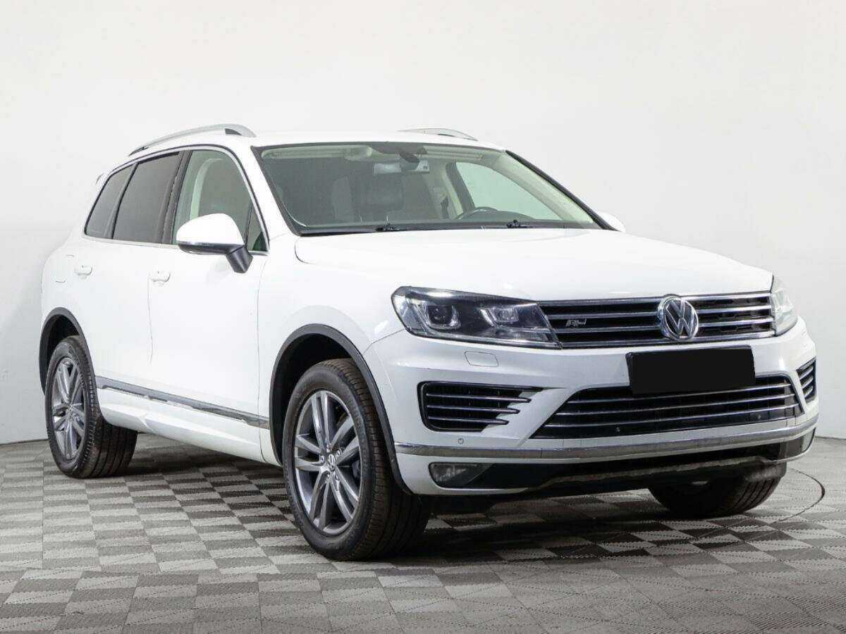 Volkswagen Touareg 2016 года с пробегом. Фото: #2