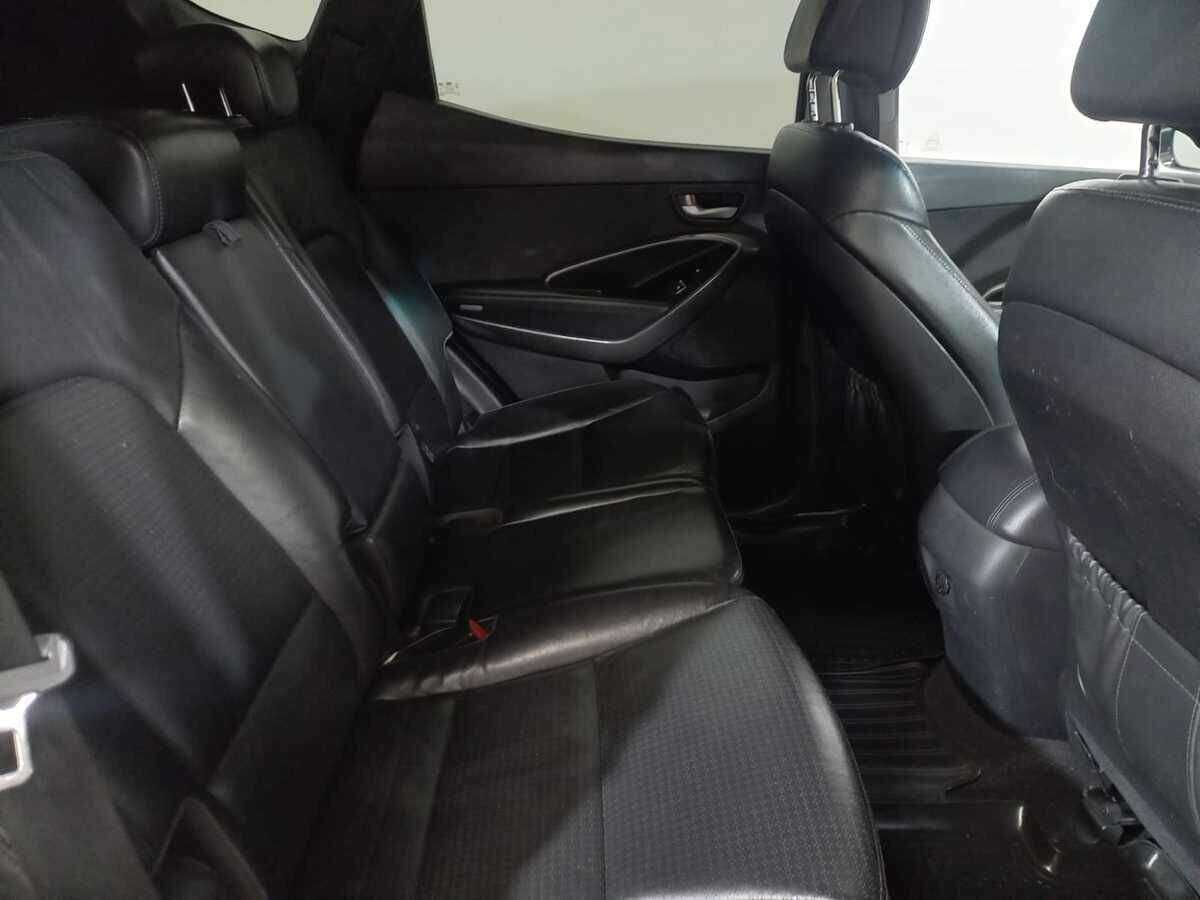 Hyundai Santa Fe 2013 года с пробегом. Фото: #10