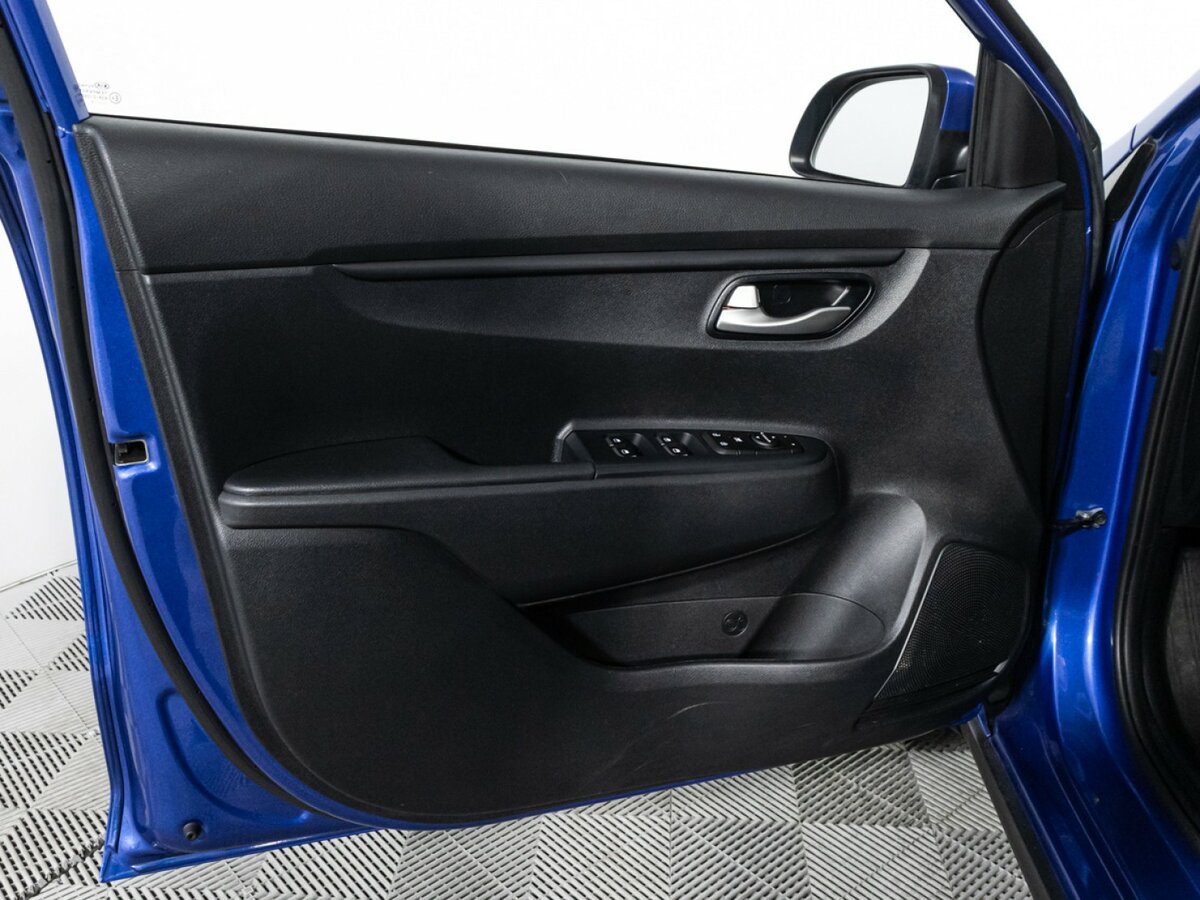 Kia Rio 2021 года с пробегом. Фото: #23