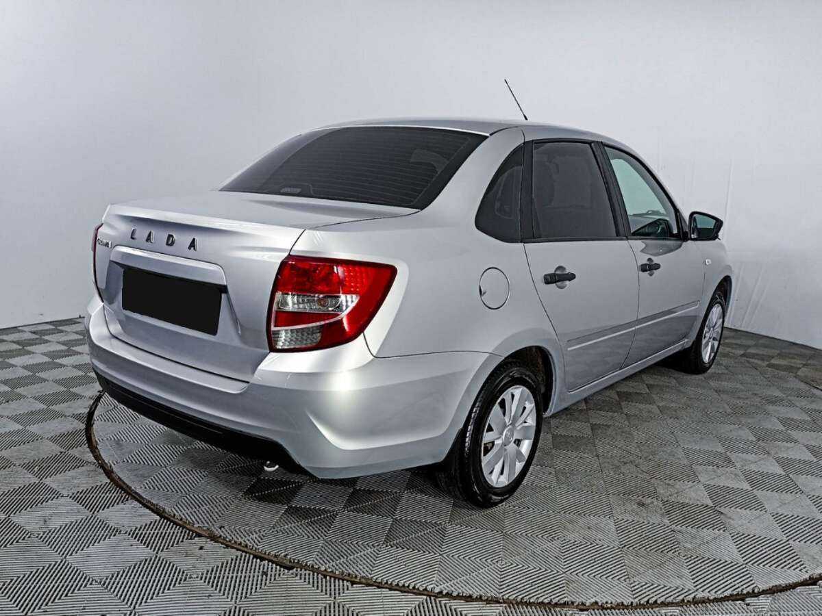 Lada (ВАЗ) Granta 2018 года с пробегом. Фото: #4