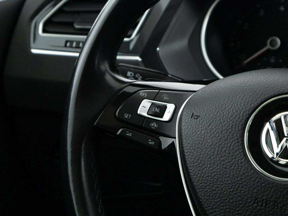 Volkswagen Tiguan 2020 года с пробегом. Фото: #18