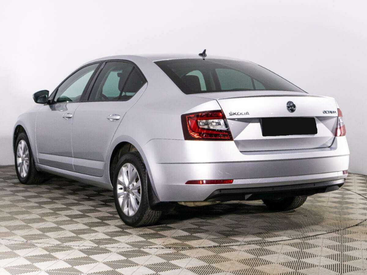 Skoda Octavia 2018 года с пробегом. Фото: #6