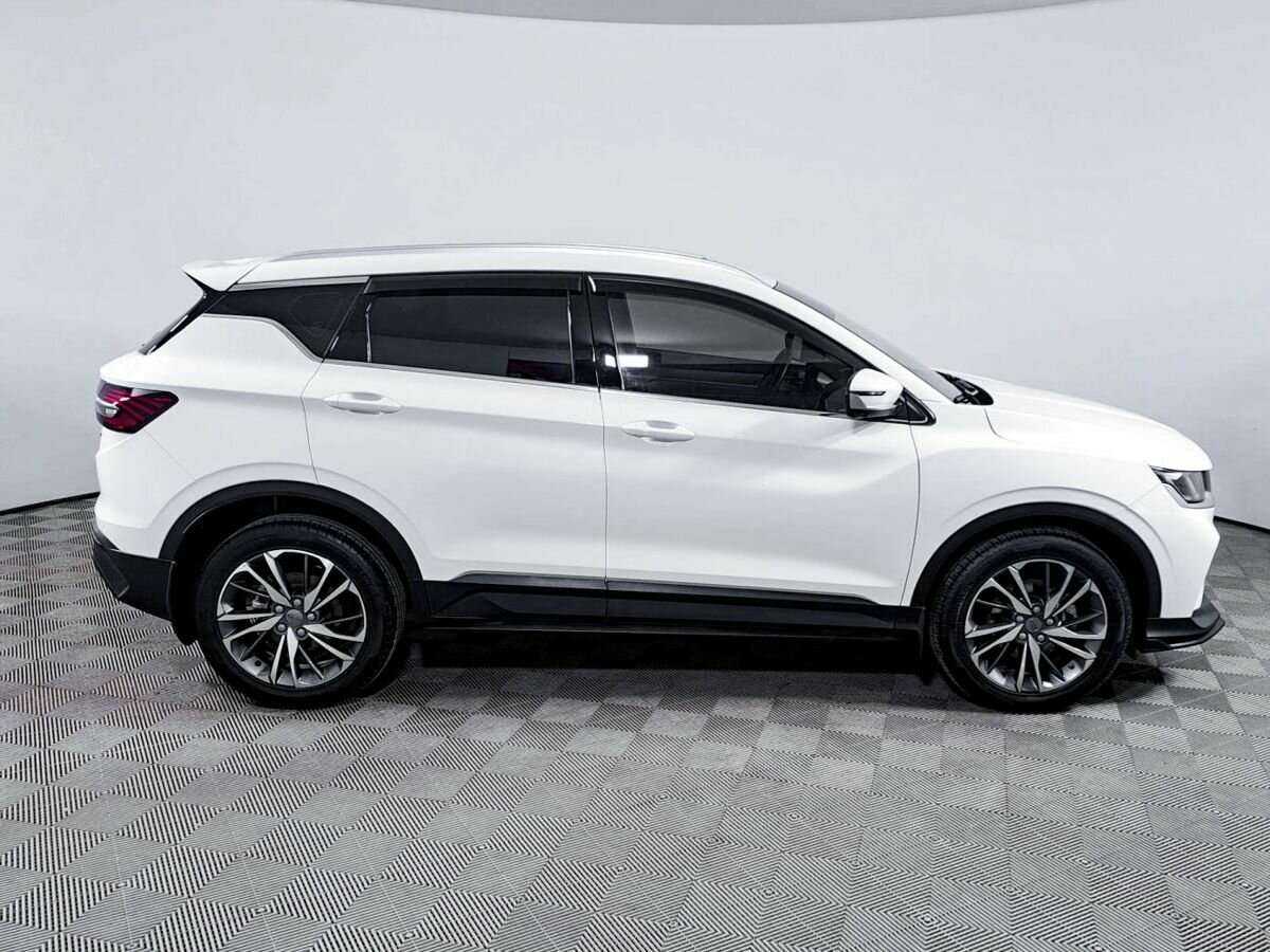 Geely Coolray 2021 года с пробегом. Фото: #3