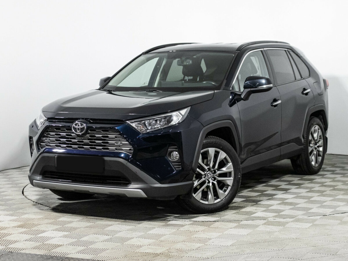 Toyota RAV4 2019 года с пробегом. Посмотреть фото