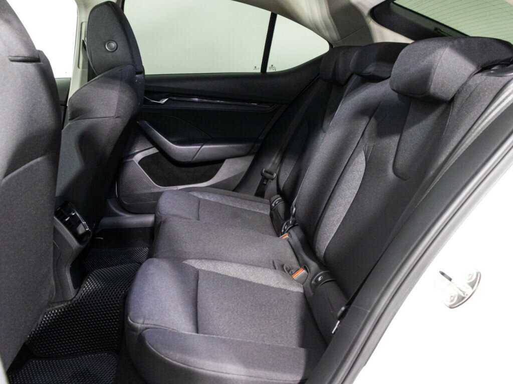 Skoda Octavia 2021 года с пробегом. Фото: #9