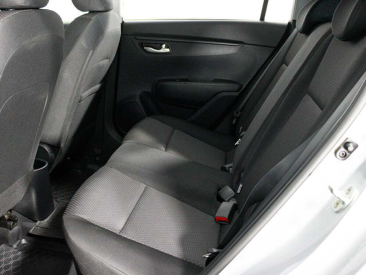 Kia Rio 2021 года с пробегом. Фото: #10