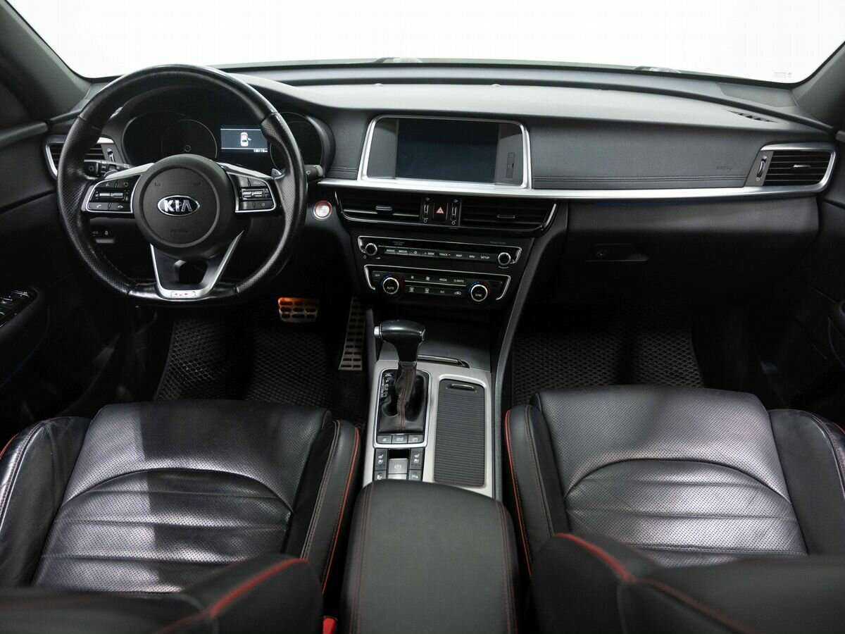 Kia Optima 2018 года с пробегом. Фото: #11