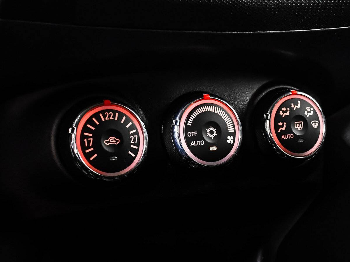 Mitsubishi Outlander 2012 года с пробегом. Фото: #12