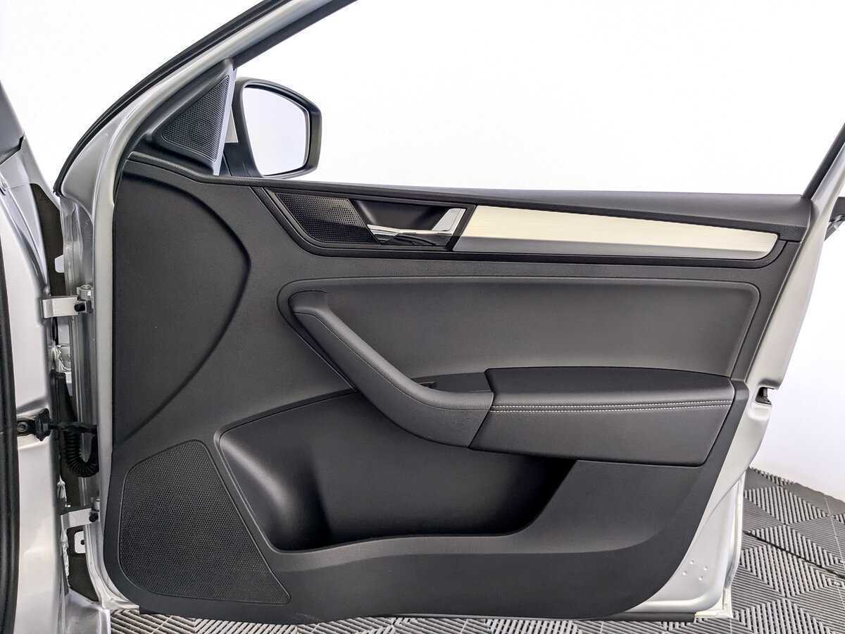 Skoda Rapid 2018 года с пробегом. Фото: #19