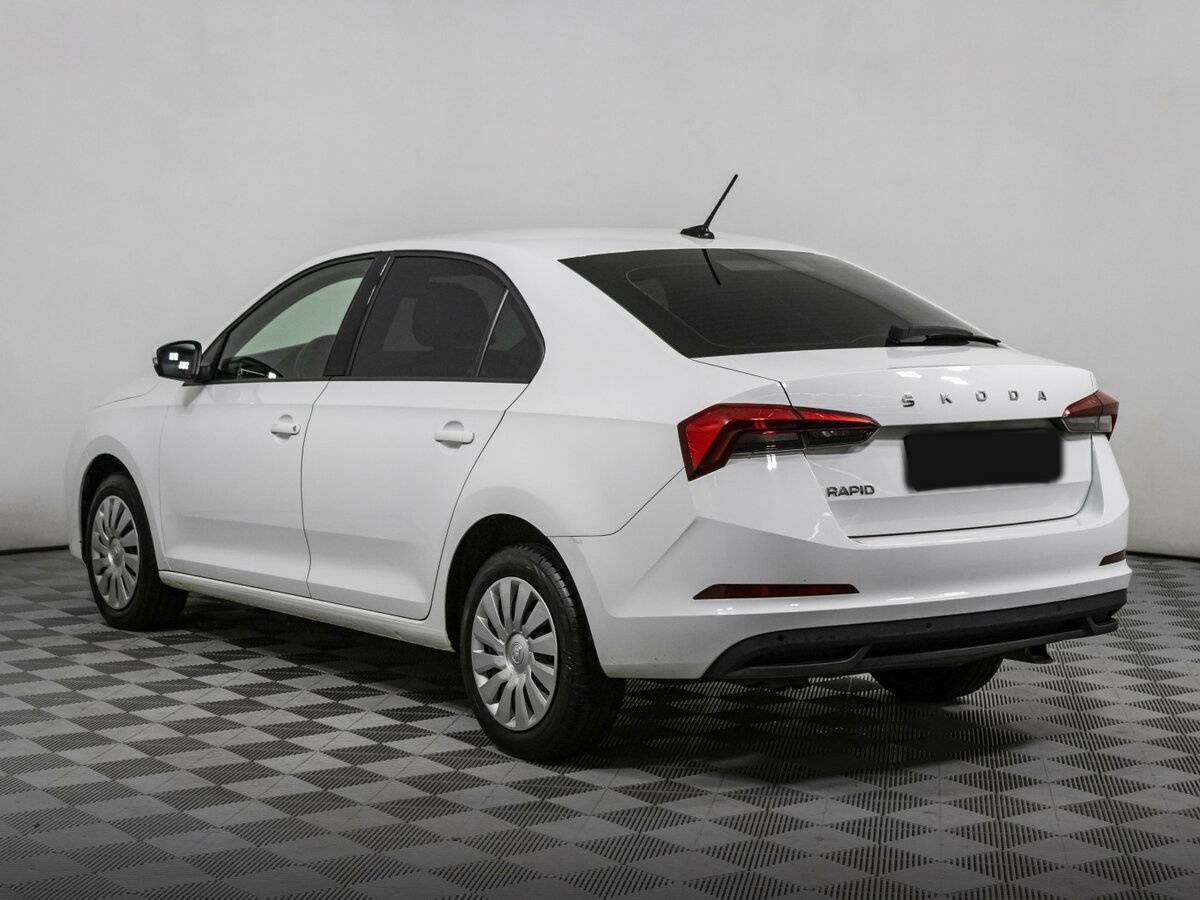 Skoda Rapid 2021 года с пробегом. Фото: #5
