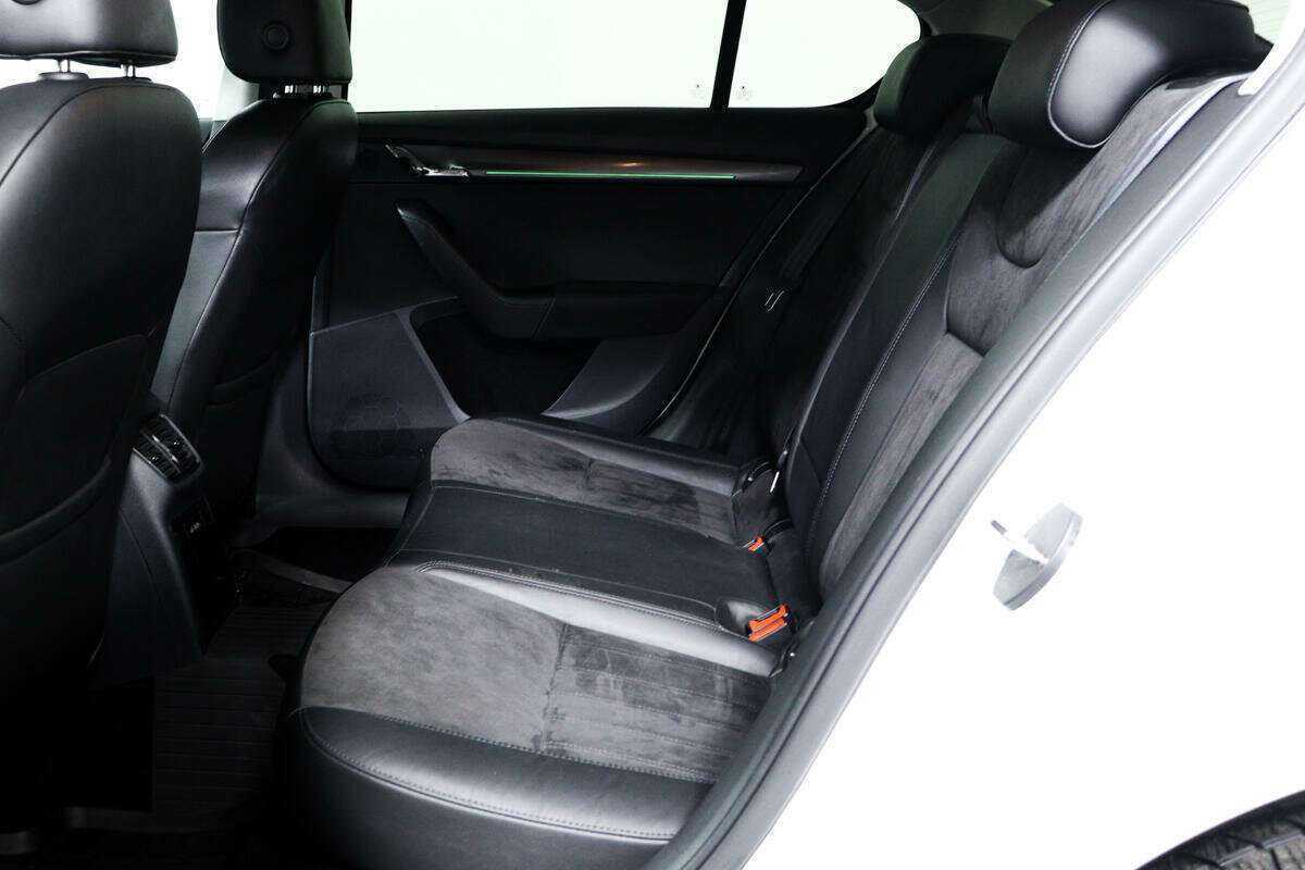 Skoda Octavia 2017 года с пробегом. Фото: #11