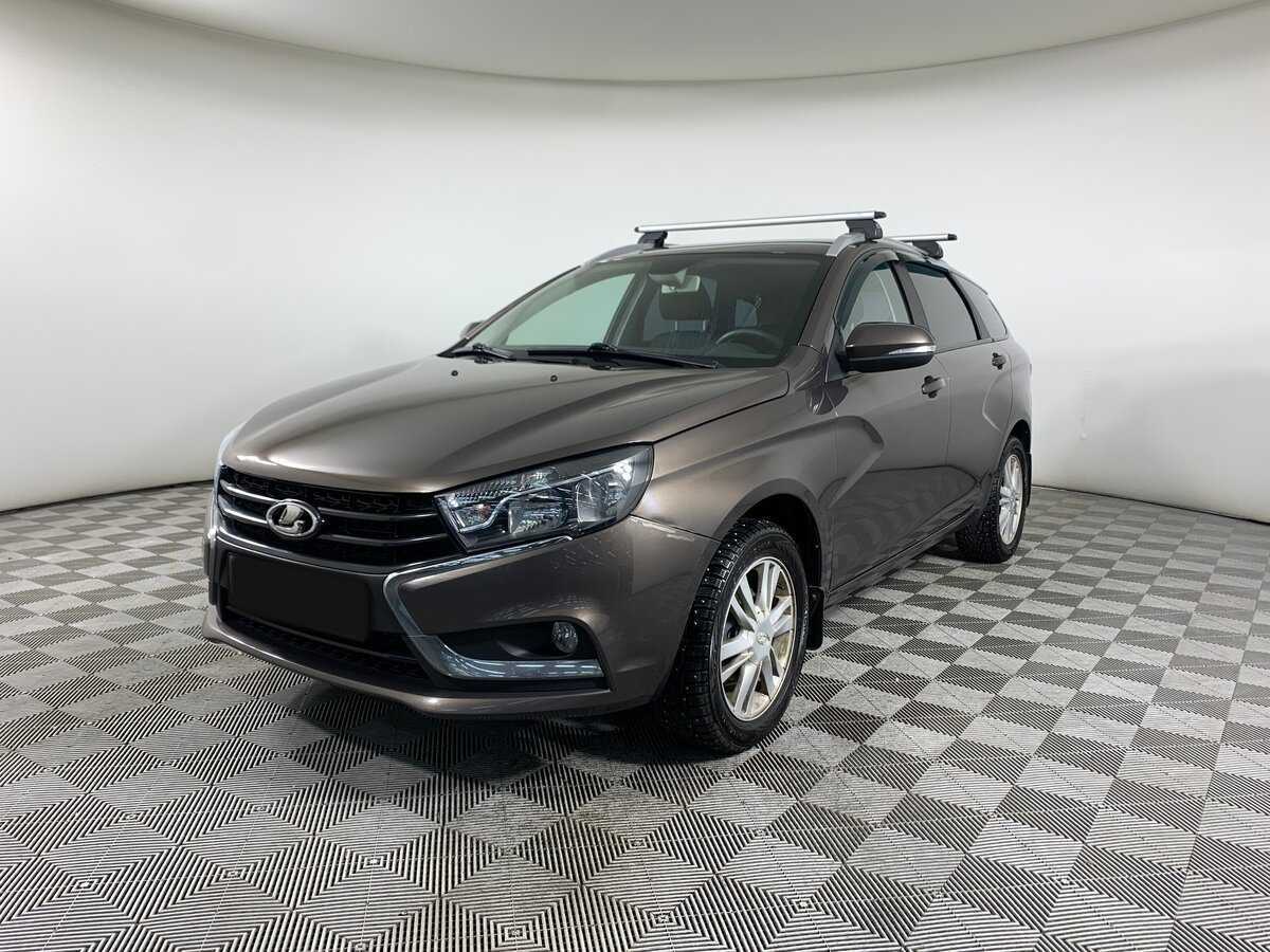 Lada (ВАЗ) Vesta 2019 года с пробегом. Посмотреть фото
