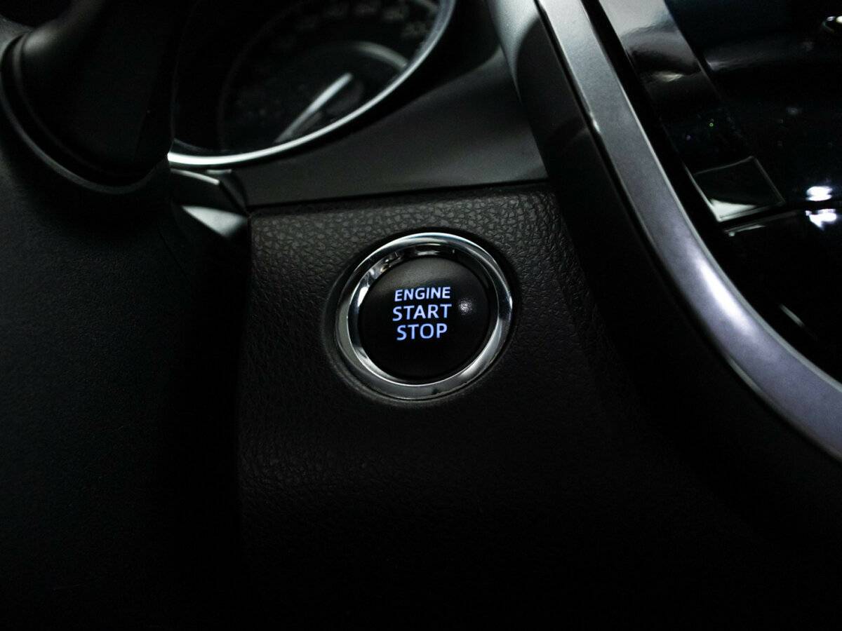 Toyota Camry 2019 года с пробегом. Фото: #15