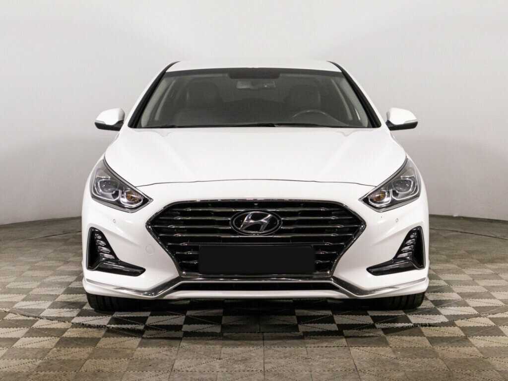 Hyundai Sonata 2019 года с пробегом. Фото: #1