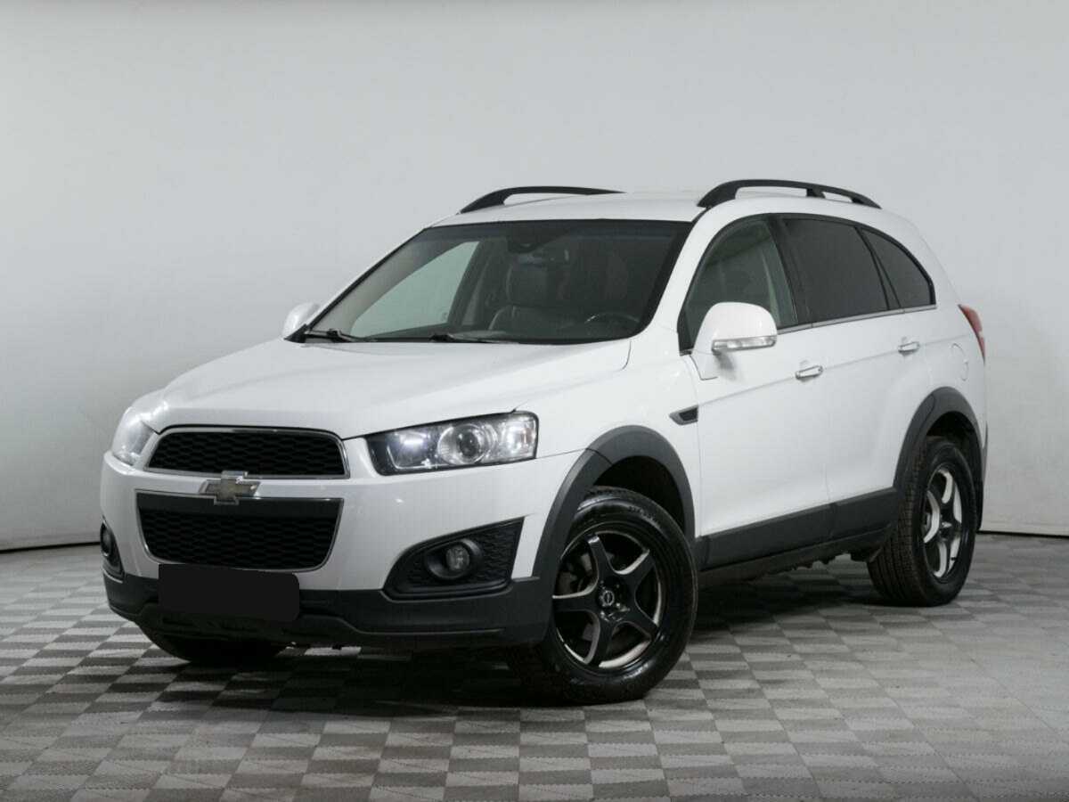 Chevrolet Captiva 2014 года с пробегом. Посмотреть фото